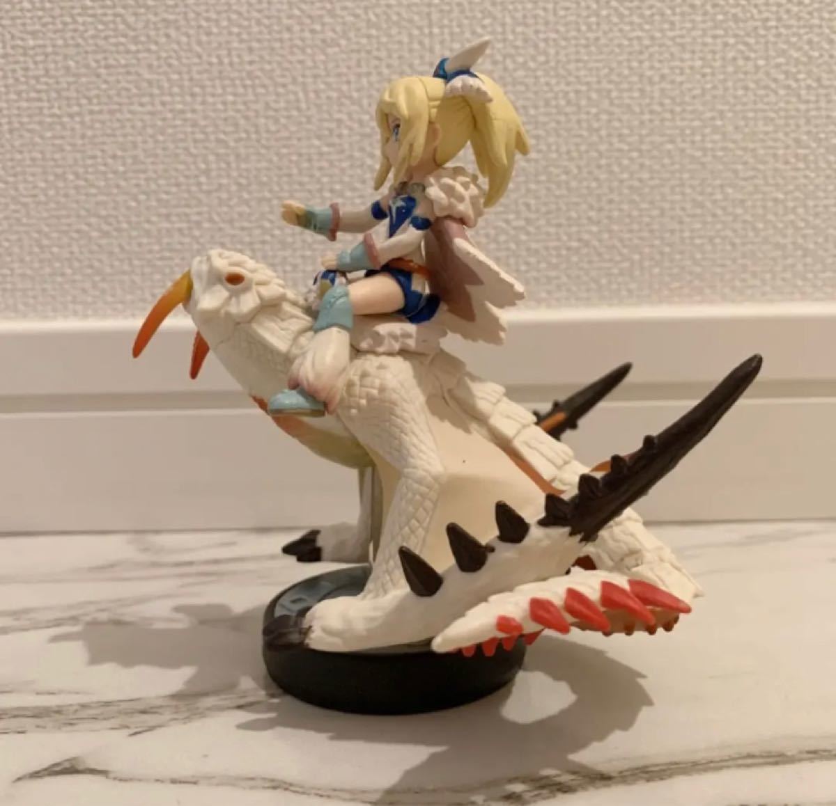 amiibo ベリオロス (ヒョウガ) &アユリア モンスターハンター amiibo ベリオロス (ヒョウガ) &アユリア モンスターハンター