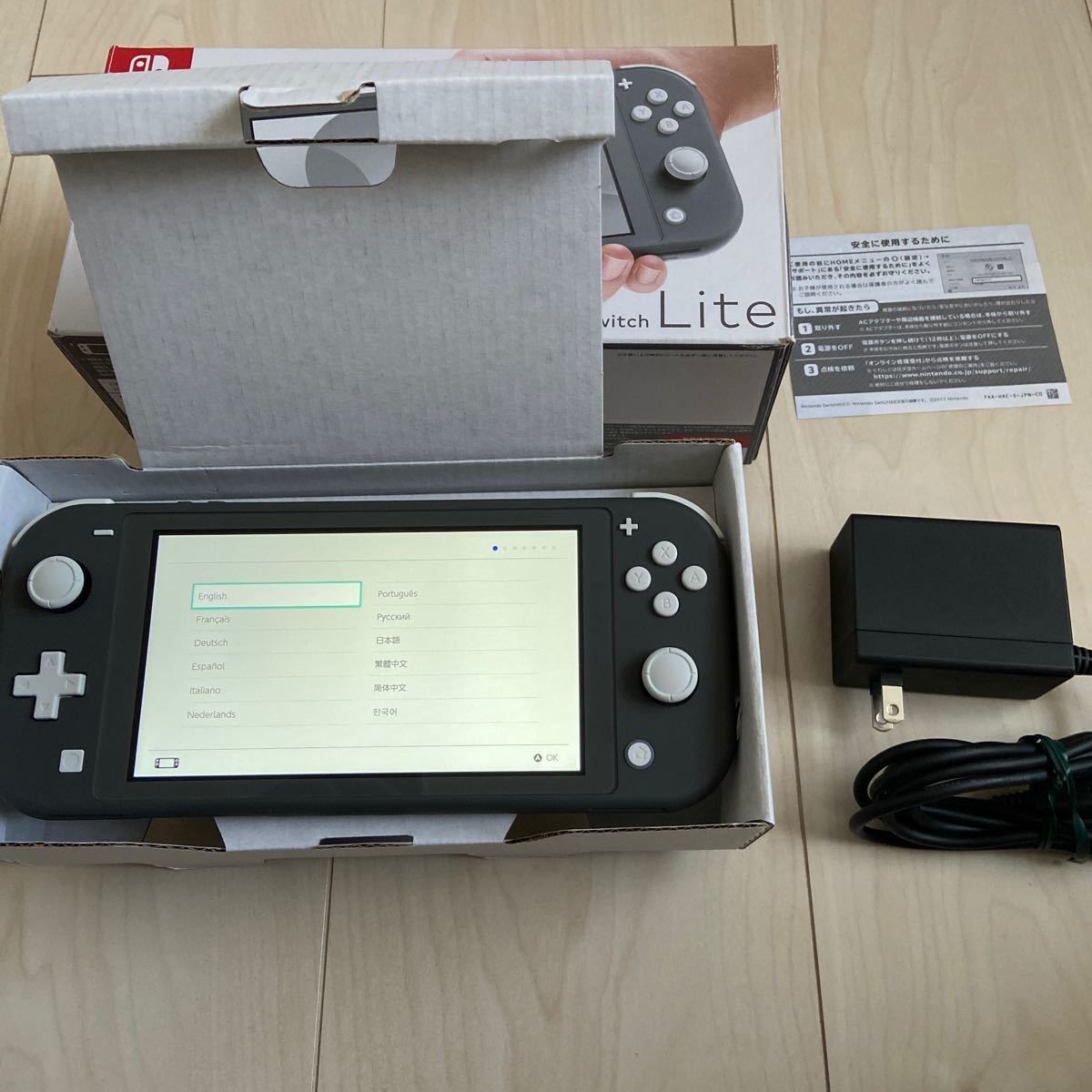 ニンテンドーSwitchライト ブラック 2021年製|Yahoo!フリマ(旧 ニンテンドーSwitchライト ブラック 2021年製|Yahoo!フリマ(旧