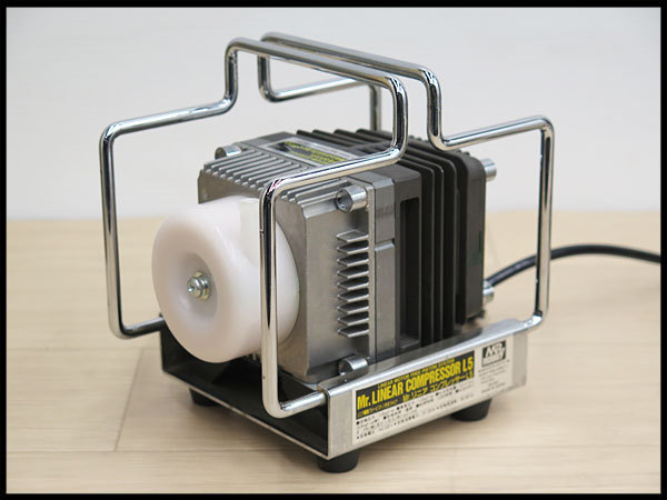 ○GSIクレオス Mr.リニアコンプレッサー L5 エアブラシ付き PS ○GSIクレオス Mr.リニアコンプレッサー L5 エアブラシ付き PS