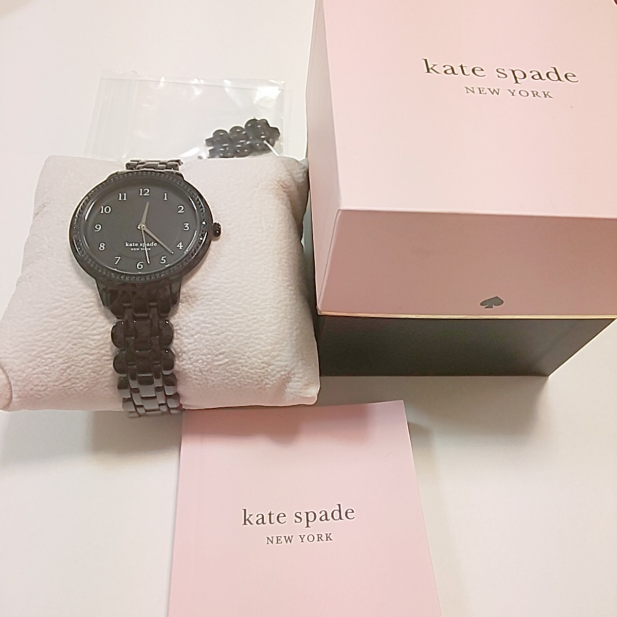 【美品】ケイトスペードニューヨーク時計　黒　レディース　katespade　newyork kate spade 腕時計　ブラック