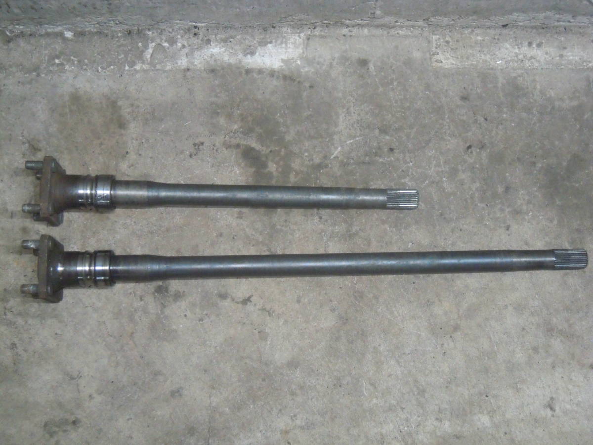  Suzuki Jimny 71 JA71 JA71V F5A latter term original rear drive shaft gong car axle shaft left right (JA11 JA11V for ..? details unknown goods )