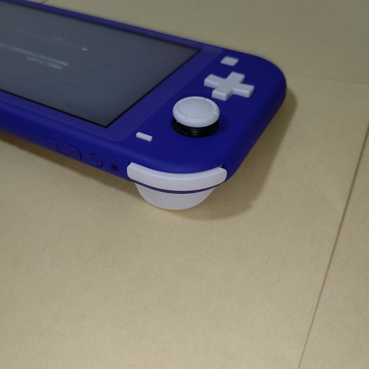 Nintendo Switch Lite 本体のみ 新色 ブルー スイッチライト
