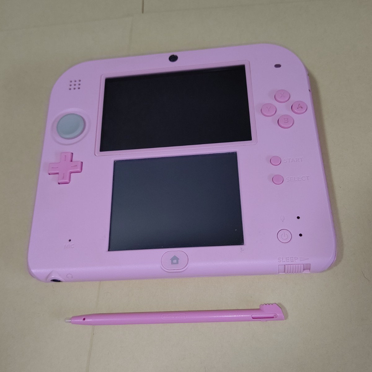 ニンテンドー2DS ピンク【本体・タッチペンのみ】