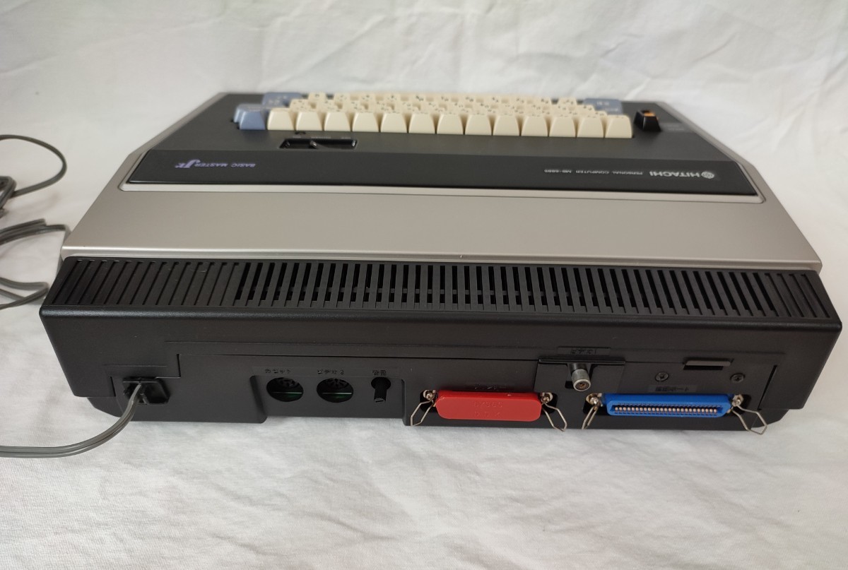 HITACHI パーソナルコンピュータ ベーシックマスターJr MB-6885 HITACHI パーソナルコンピュータ ベーシックマスターJr MB-6885