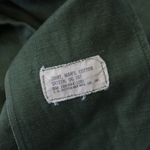 60s 米軍 U.S.ARMY ユーティリティシャツ オリーブ グリーン Cotton Sateen OG 107 ワッペン ミリタリー ジャケット ヴィンテージ_画像3