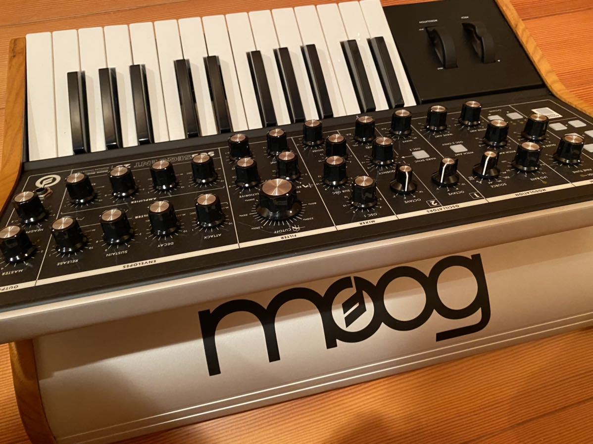 スマートスクラブス moog MINITAUR アナログ シンセサイザー - 通販