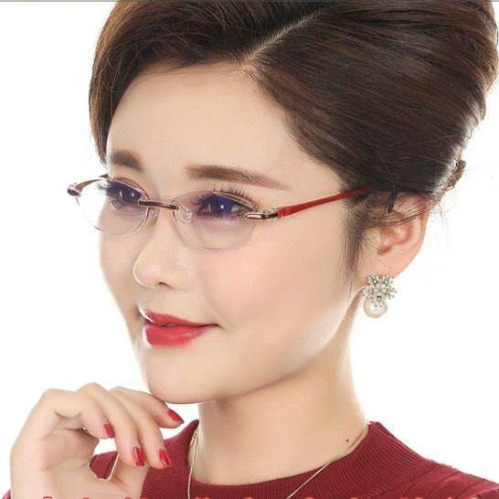 4 0 ブルーライトカット老眼鏡 リーディング シニアグラス メガネ レディース女性用 リムレス ふちなし 優しい印象 おしゃれ赤 送料198円 4 0 ブルーライトカット老眼鏡 リーディング シニアグラス メガネ レディース女性用 リムレス ふちなし 優しい印象 おしゃれ赤 送料198円