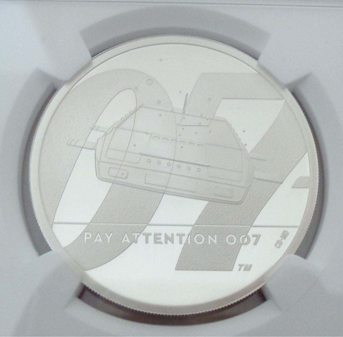 英国ジェームズボンド 007 ２ポンド ペイアテンション 1オンス シルバー コイン（¥18,700）