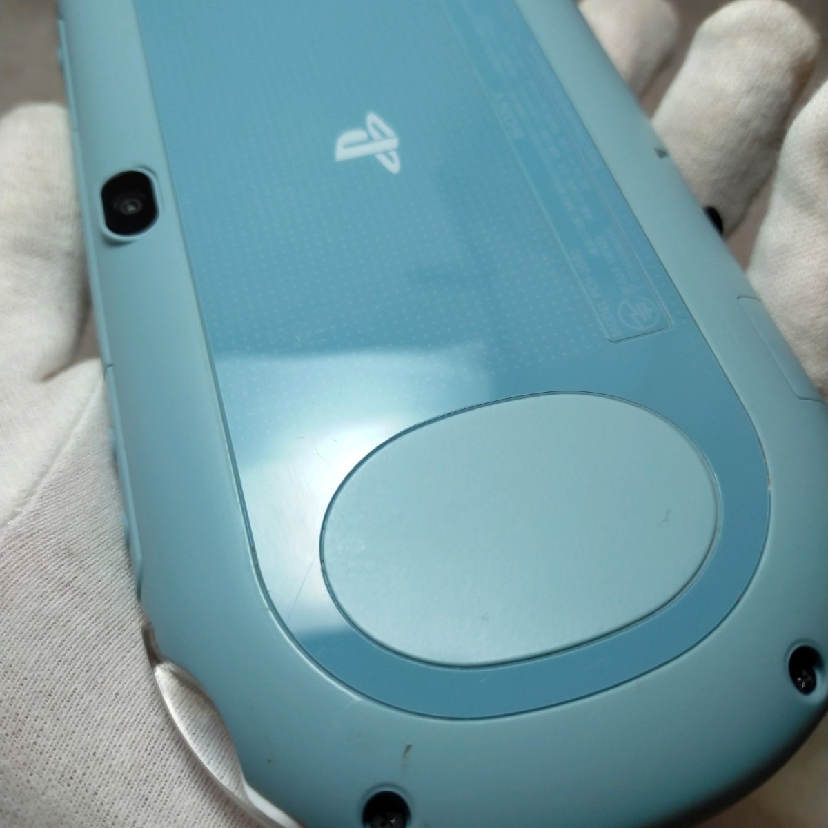 PS Vita PCH-2000 ライトブルー、ホワイト ガラスプロテクタ付き