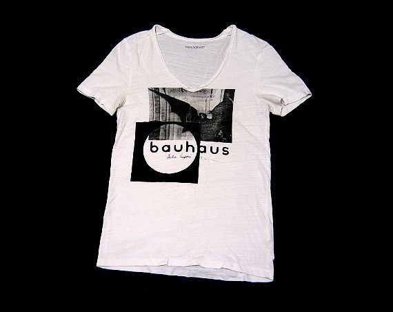 NEIL BARRETT ニールバレット bauhaus バウハウス VネックTシャツ カットソー_画像1