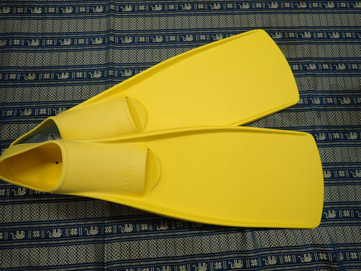 *GULLwa-p fins yellow M size new goods * unused 
