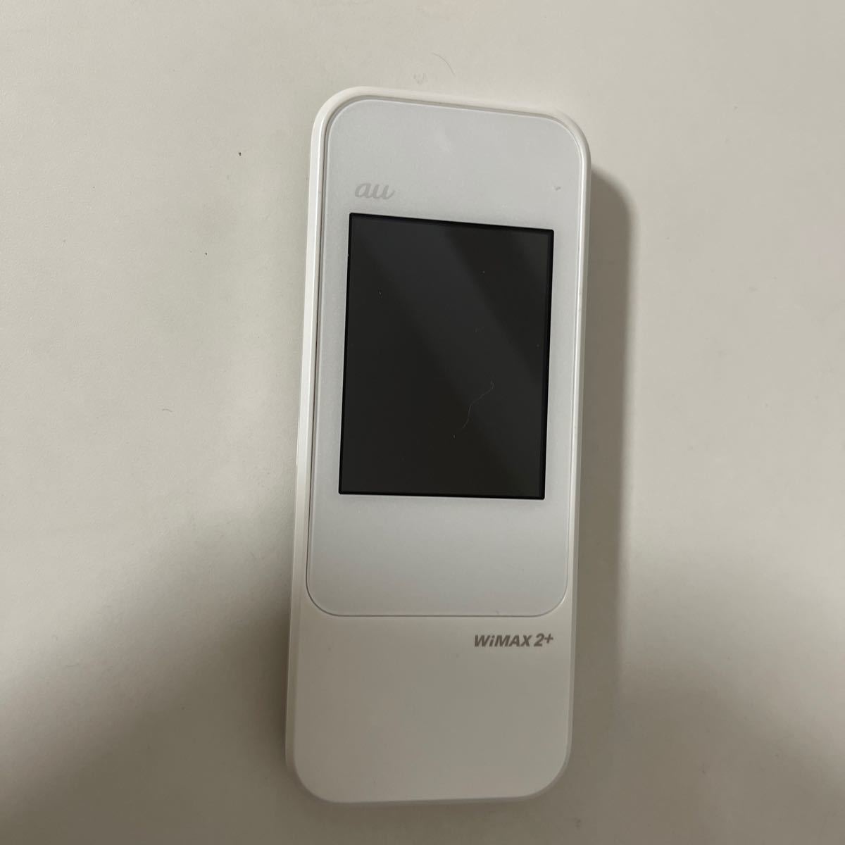 WiMAX、モバイルルーターau WiMAX ワイマックス 2+ Speed Wi-Fi NEXT W04　ホワイトです。