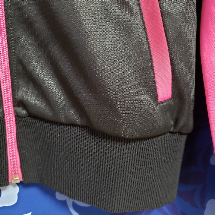 プーマ ジャケット 上着トップス ジップジャンパー サイズ L カラーブラック＆ピンク PUMA 素材ポリエステル100％ 新品 _画像3