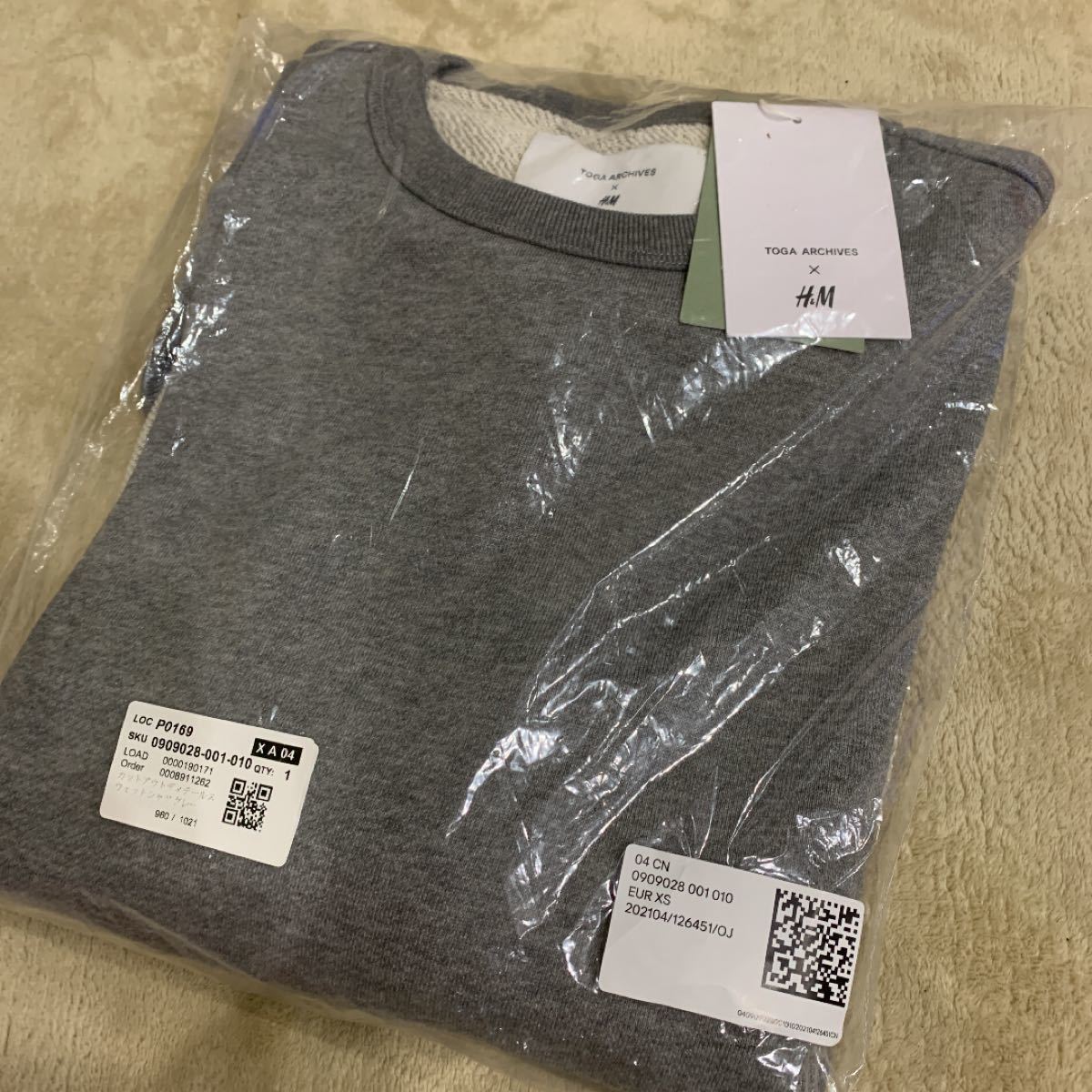 TOGA H&M カットアウトディティールスウェットシャツ|Yahoo TOGA H&M カットアウトディティールスウェットシャツ|Yahoo