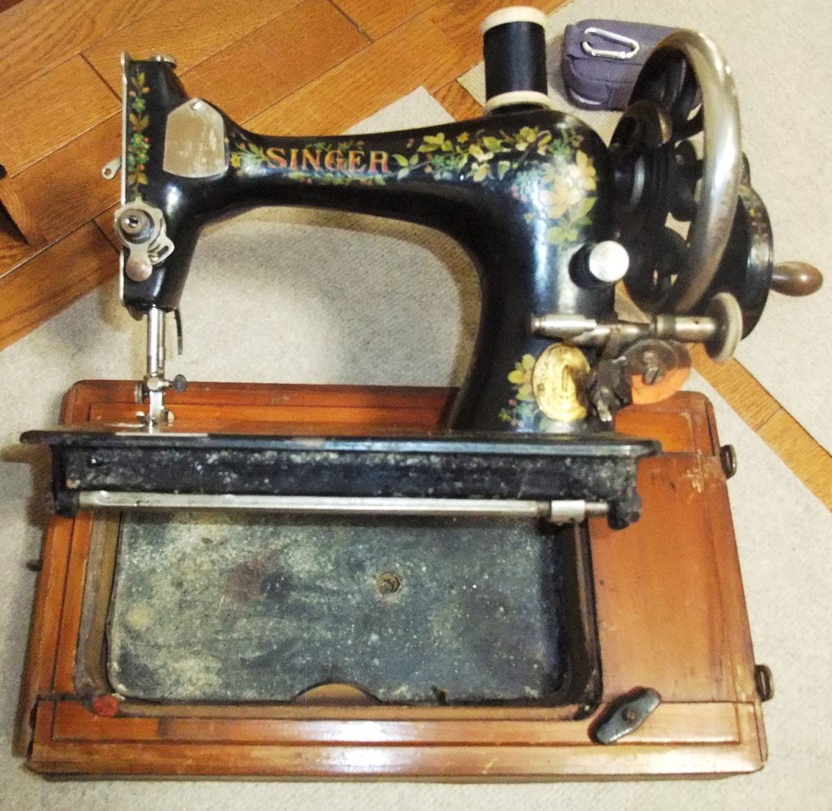  sewing machine singer 1907 year manufacture antique 