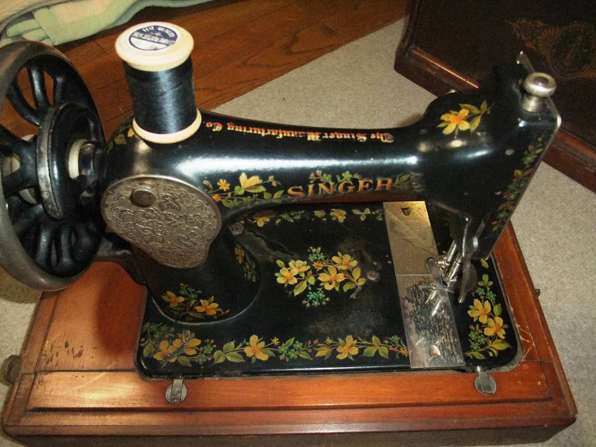  sewing machine singer 1907 year manufacture antique 