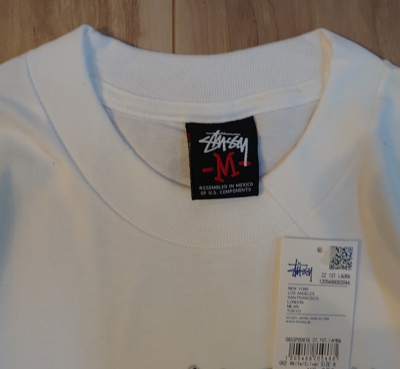 未使用送料込 STUSSY ZOZO LIMITED ” Laura ” Tシャツ SizeM 未使用送料込 STUSSY ZOZO LIMITED ” Laura ” Tシャツ SizeM