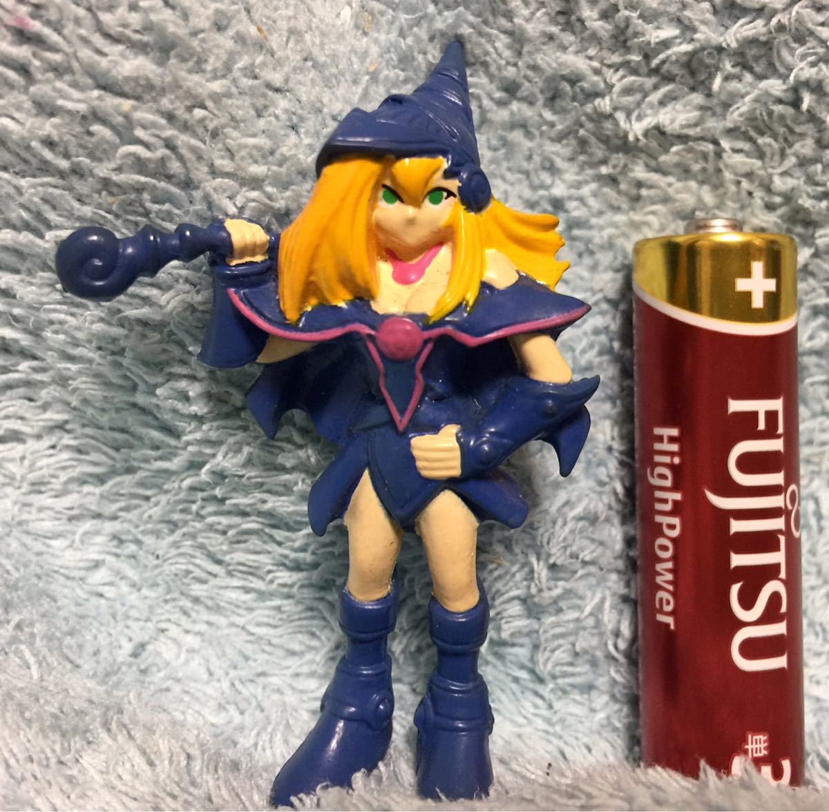 遊戯王 ブラック・マジシャン・ガール 販売終了 食玩 フィギュア 遊戯王 ブラック・マジシャン・ガール 販売終了 食玩 フィギュア