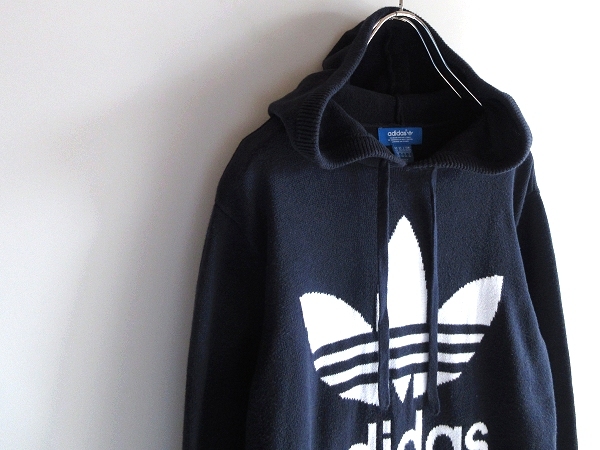 Yahoo!オークション - 希少 AKB48 指原莉乃さん着用 adidas Yahoo!オークション - 希少 AKB48 指原莉乃さん着用 adidas