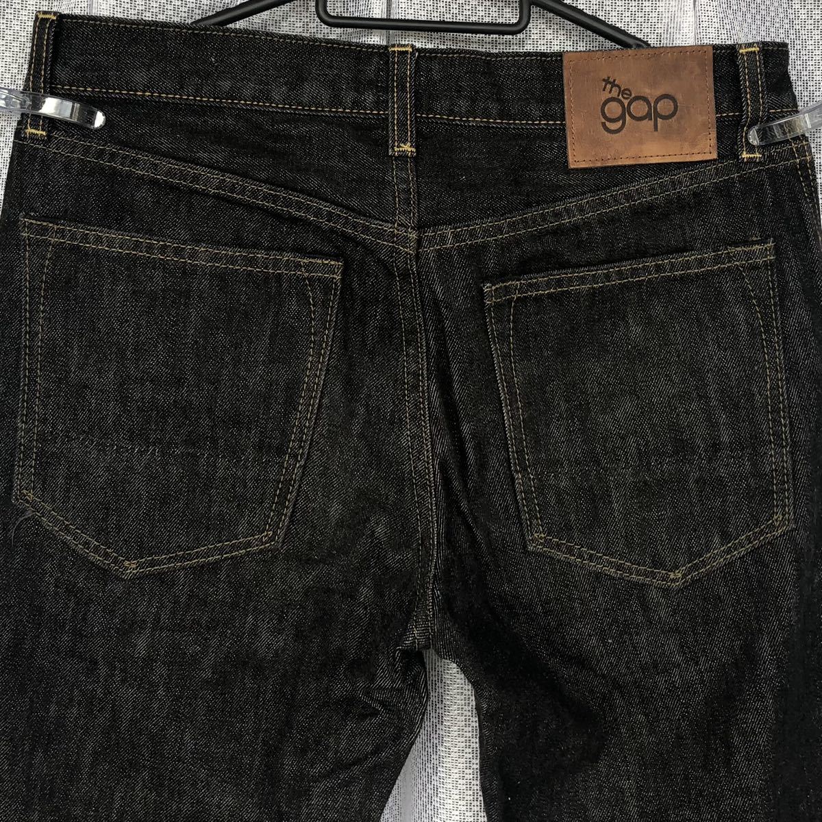 黒 GAP ホワイトオーク/コーンデニム SLIM FIT STRAIGHT/W30 赤 黒 GAP ホワイトオーク/コーンデニム SLIM FIT STRAIGHT/W30 赤