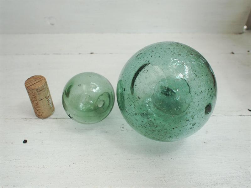 アンティーク古道具雑貨 気泡の入ったガラス玉 漁具 浮き玉 Φ10cm Φ6cm 2個セット☆インテリアディスプレイ