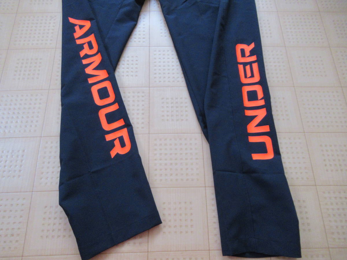 即決新品 MDサイズ UNDER ARMOUR ストレッチ薄手ジャージ上下 即決新品 MDサイズ UNDER ARMOUR ストレッチ薄手ジャージ上下