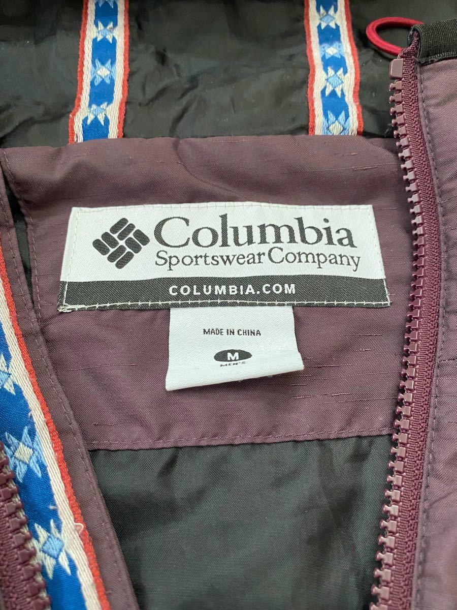 【美品】【キャンプ】【アウトドア】コロンビア columbia 中綿ベスト ワインレッド Mサイズ ネイティブ柄 アウトドアベスト