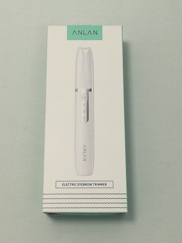 中古品★ANLAN 眉毛シェーバー 電動 女性 メンズ 眉毛カッター Type-C USB充電式 LEDライト付き 替え刃付き_画像2