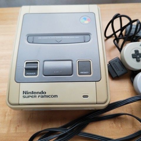 スーパーファミコン 本体 Nintendo 任天堂