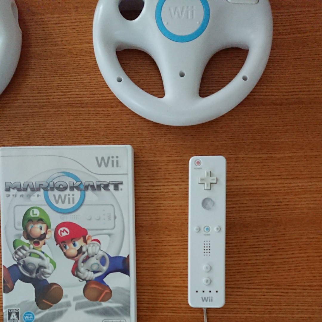 Wiiソフト マリオカート ハンドル Wiiリモコン セット