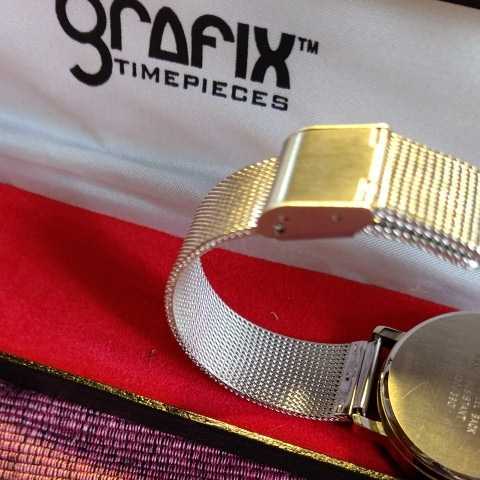 Grafix timepieces 腕時計 デジタル ジャンク品 故障品 部品取り_画像6