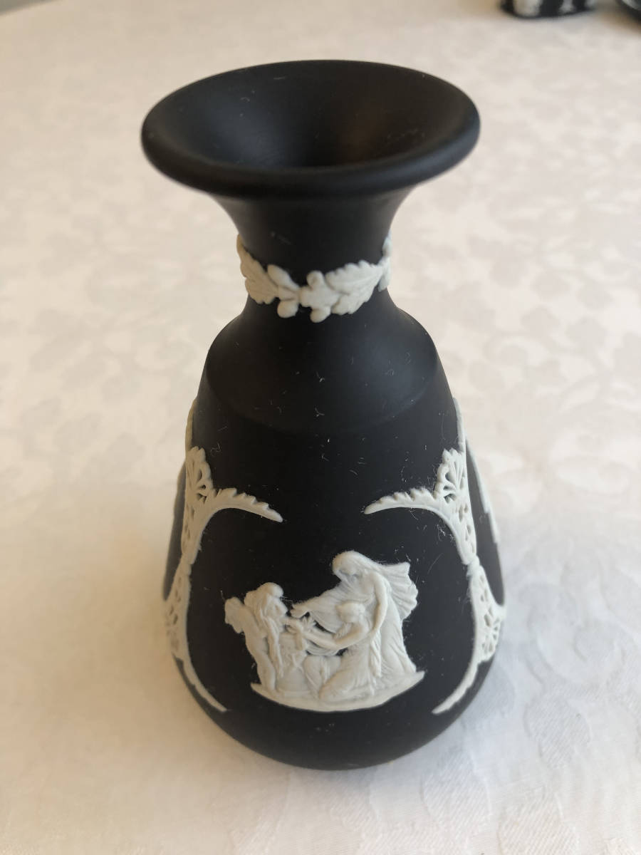 WEDGWOOD ウェッジウッド ブラック　ジャスパー　花瓶　イギリス　ビンテージ_画像1