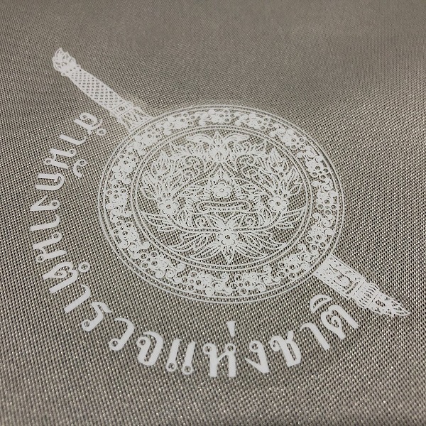 新品・即決・タイで購入した、タイ警察のエンブレムステッカー・クリアーベース・白・大_画像1