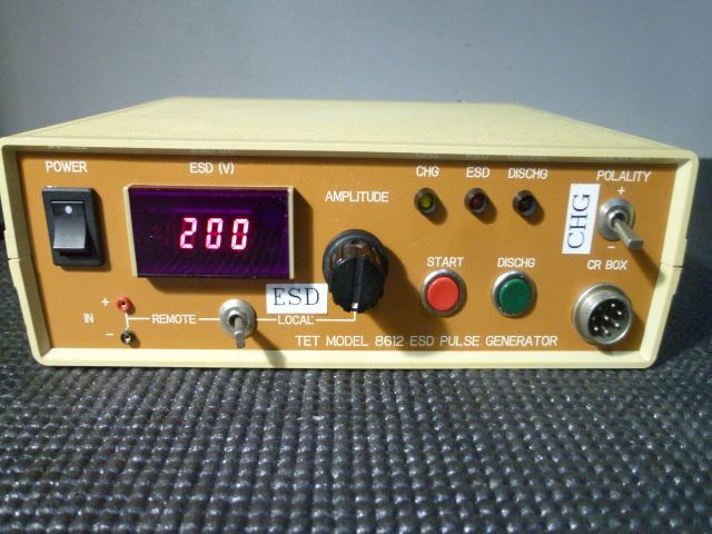 中古品 TET MODEL 8612 ESD PULSE GENERATOR TOKYO ELECTRONICS TRADING製 本体＋電源ケーブル オージェ分光分析装置に付属していた物です_画像2