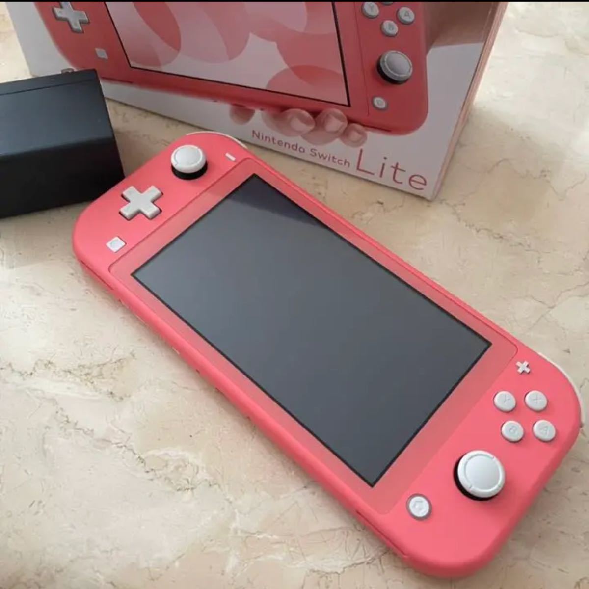 Nintendo switch light コーラル あつまれどうぶつの森 ゲーム機 任天堂 スウィッチ ピンク