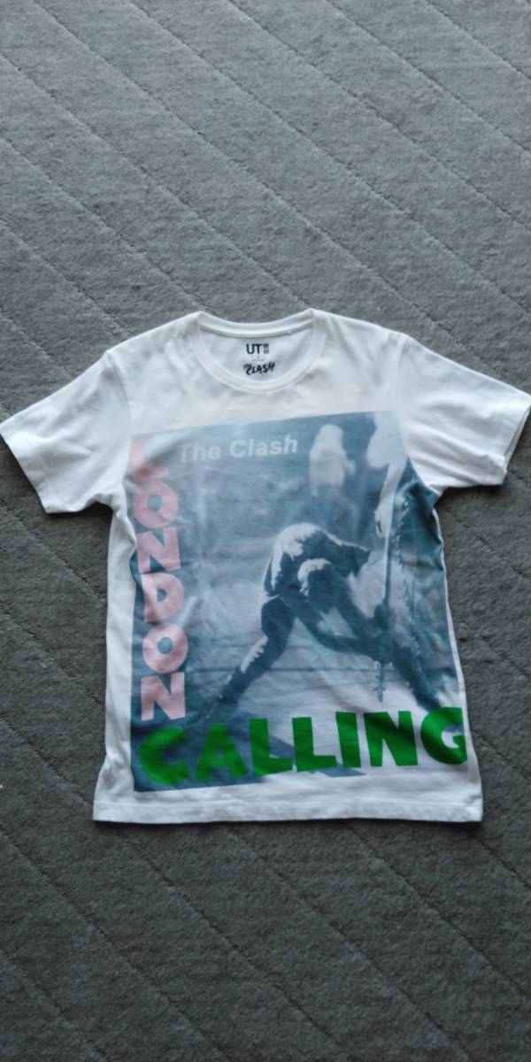 ユニクロ　UNIQLO UT Tシャツ　The Clash ザ・クラッシュ　メンズSサイズ　パンク　ロック　バンド　ロンドン　コーリング London Calling_画像1