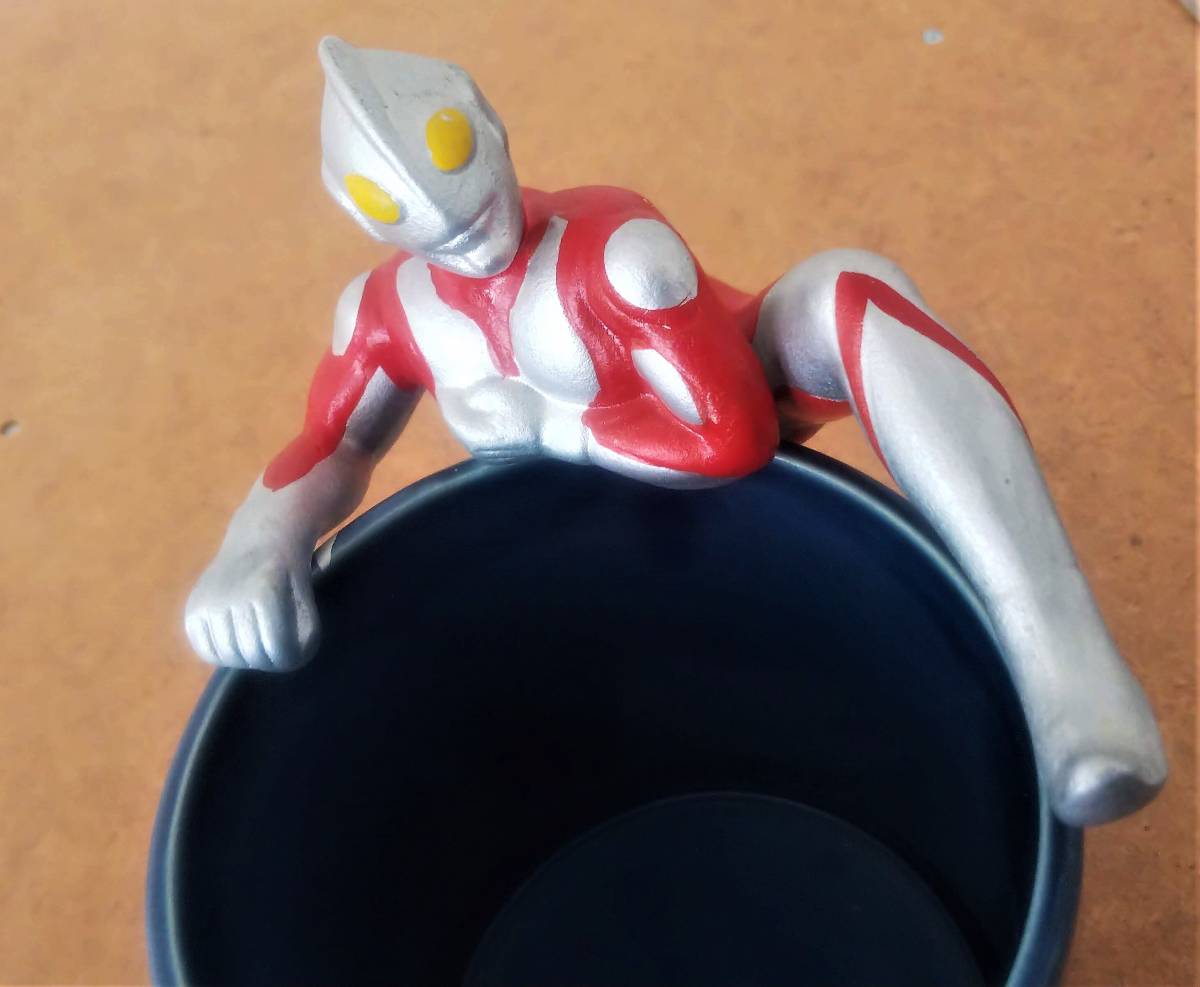 ウルトラマン ペンケース 陶器製 フィギュア マグカップ SHOT M78　玩具 BANDAI 1993 JAPAN　円谷プロ　2個セット_画像3