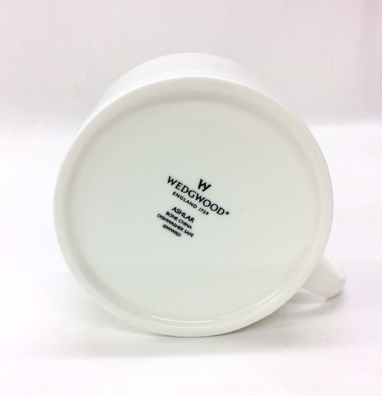 超美品 WEDG WOOD アシュラ― ティーカップ＆ソーサー FC1214 廃盤品 レア ホワイト Ashlar ウェッジウッド 食器 カップ お皿_画像4