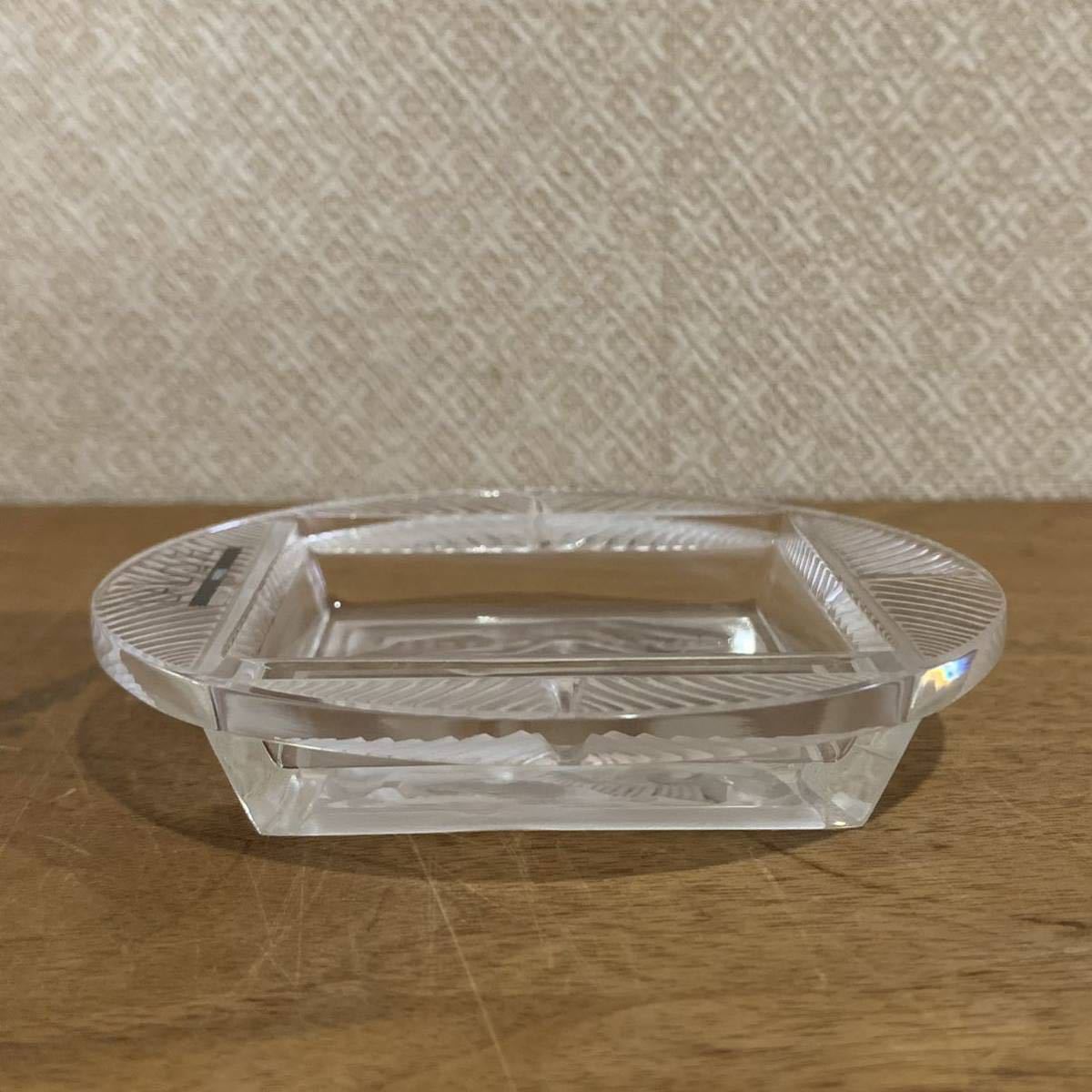 レア 新品 未使用 Lalique ラリック アッシュトレイ 灰皿 プレート ヌード レディ 裸婦 フロステッド クリスタル フランス 箱付  送料無料｜PayPayフリマ