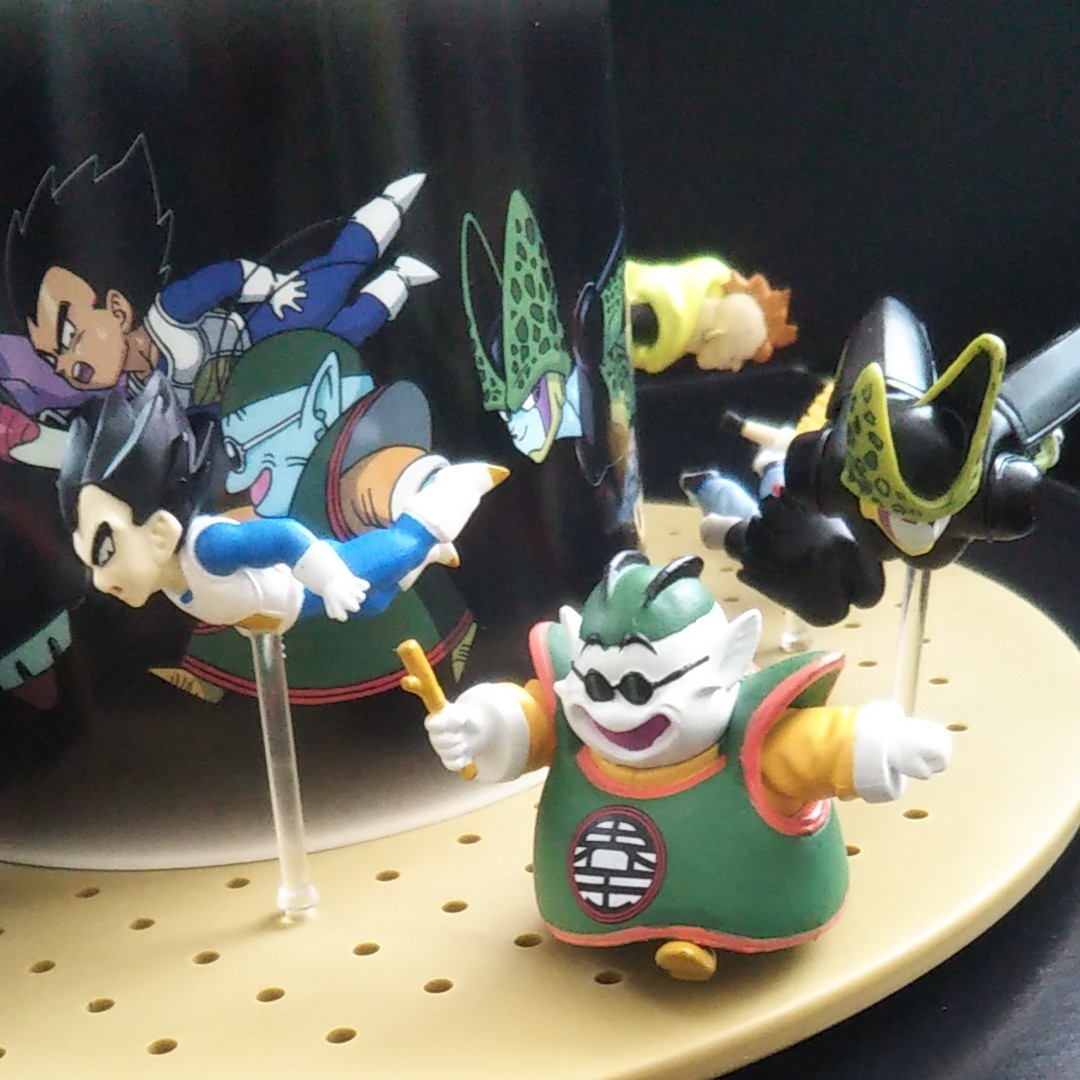 中古品) 外箱付ドラゴンボールZ ディスプレイケース 「コカ 中古品) 外箱付ドラゴンボールZ ディスプレイケース 「コカ