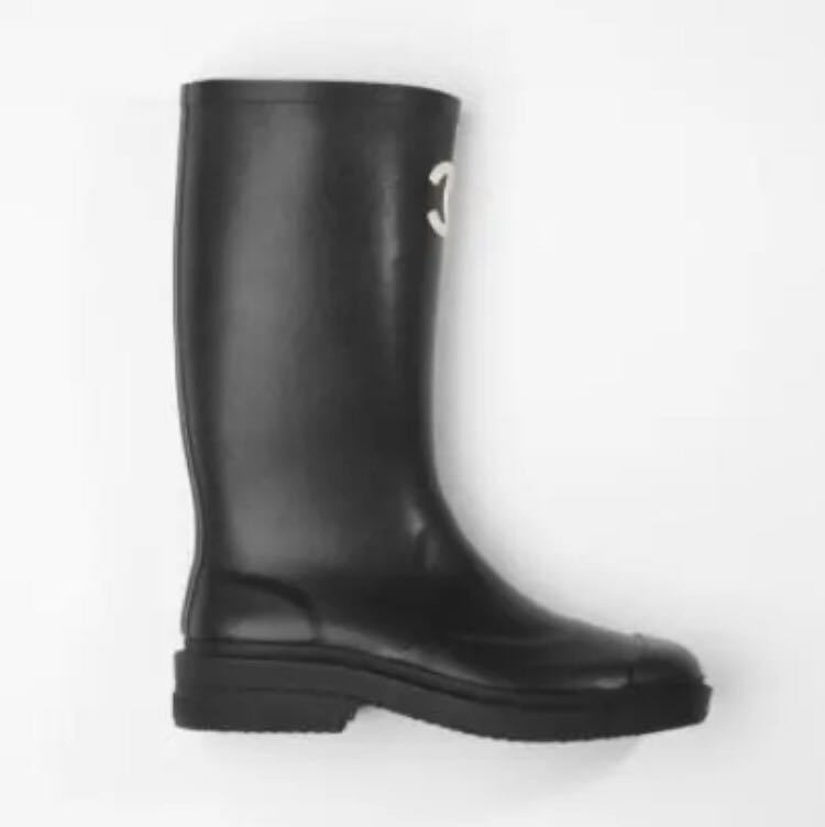 入手困難シャネル CHANEL レインブーツ ブラック サイズ40 顧客 入手困難シャネル CHANEL レインブーツ ブラック サイズ40 顧客