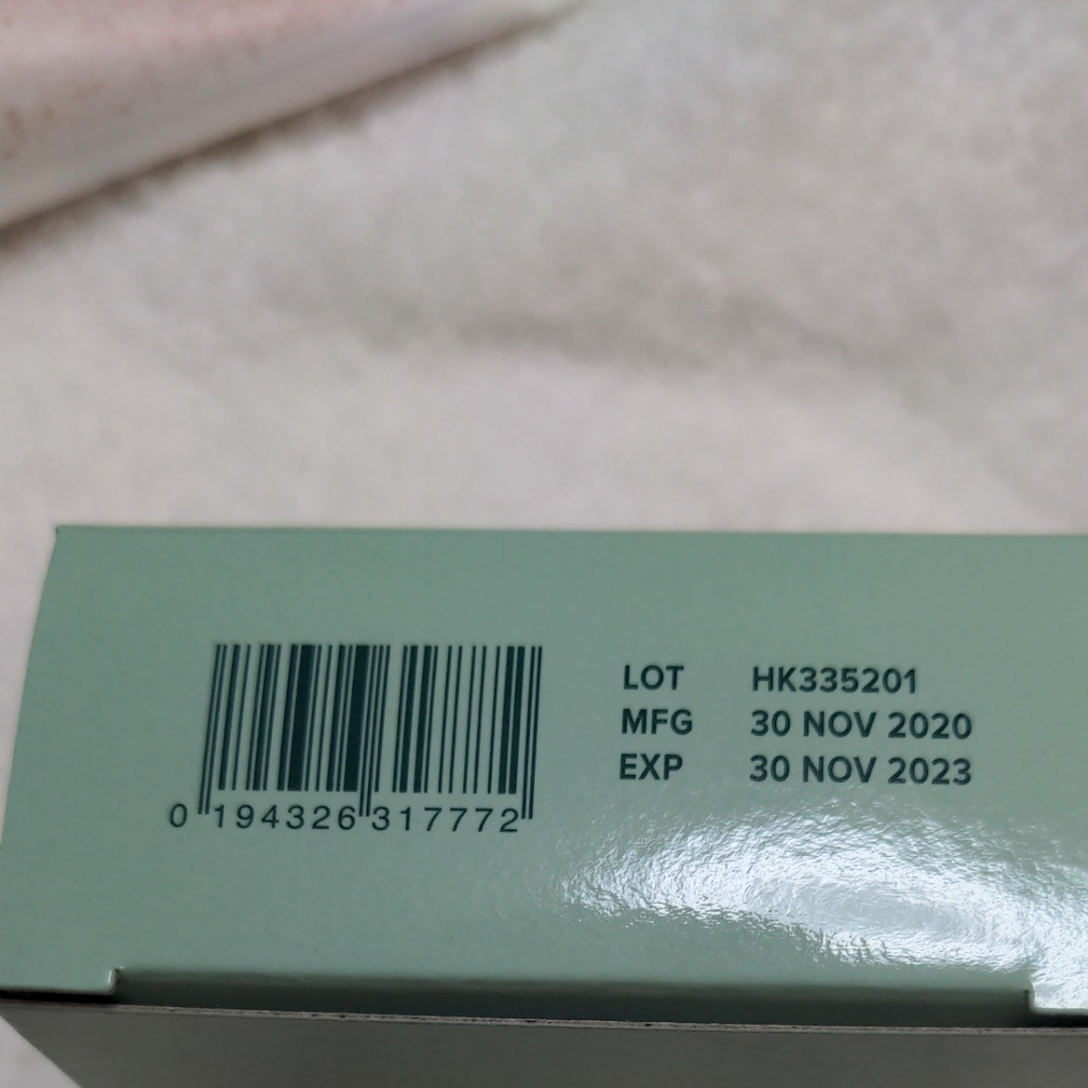 未使用 ユニシティ クッションファンデ01 、日焼け止めクリーム、せっけん 3点セットunicity 超格安 クッションファンデーション ユニシティ その他