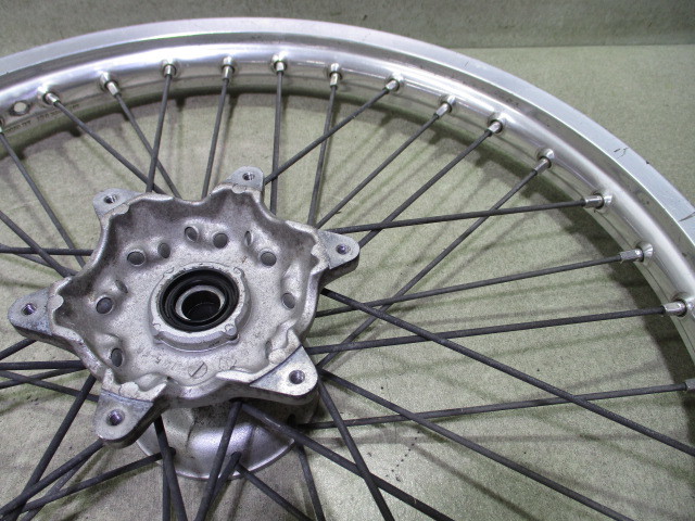 E prompt decision & free shipping!DR250R. Djebel 250XC for front wheel 910 original. torn off less.SJ45A.21×1.60.( for searching )200.125.RM.TS