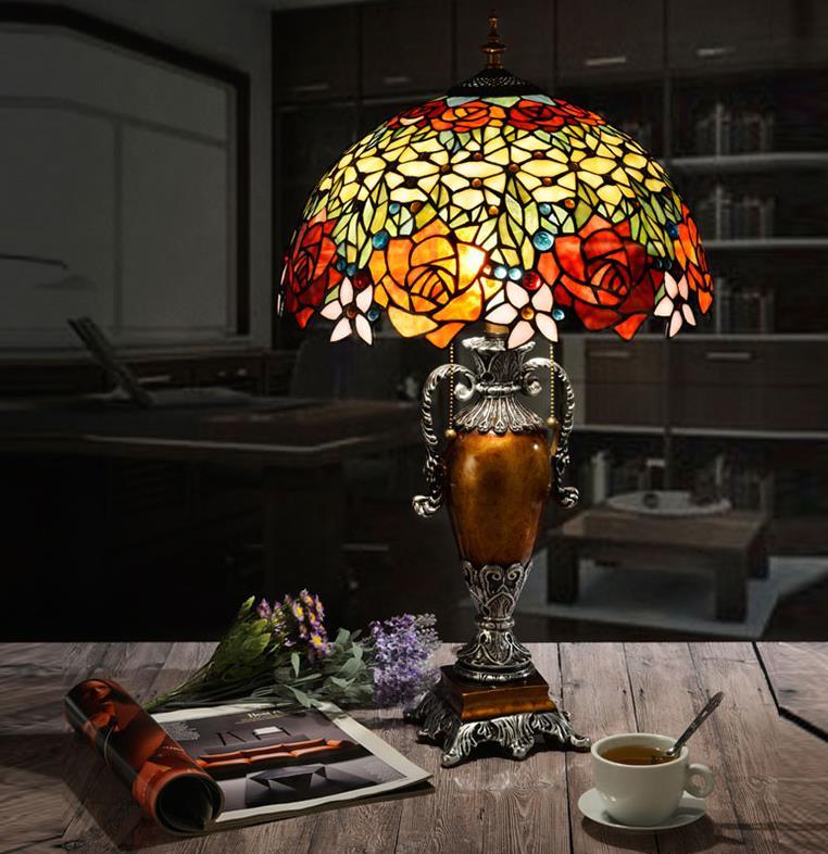 照明 ステンドランプ ステンドグラス アンティーク 花柄レトロな雰囲気 