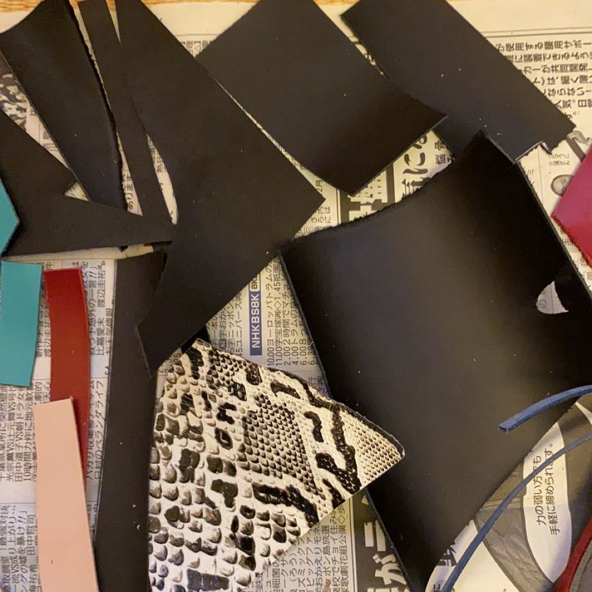 Paypayフリマ レザーハギレ詰め合わせb はぎれ レザークラフト ヌメ革 端切れ ハンドメイド 切り落としdiy Paypayフリマ レザーハギレ詰め合わせb はぎれ レザークラフト ヌメ革 端切れ ハンドメイド 切り落としdiy