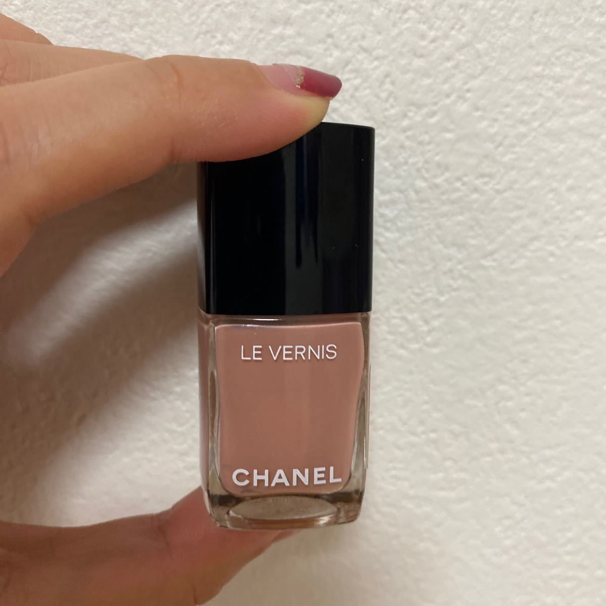 シャネル CHANEL ヴェルニロングトゥニュ #521 ローズ カシェ 13ml [596021]