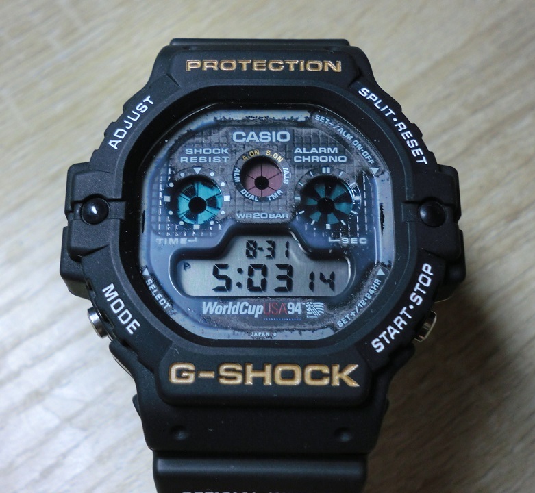 CASIO G-SHOCK DW-5994-1B 94年サッカーWCモデル-