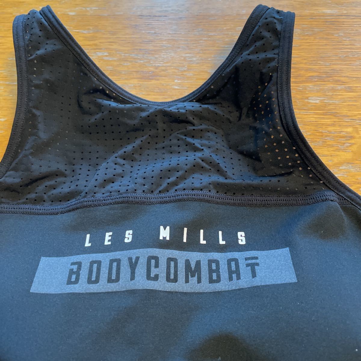 Reebok BODYCOMBAT タンク 黒　M