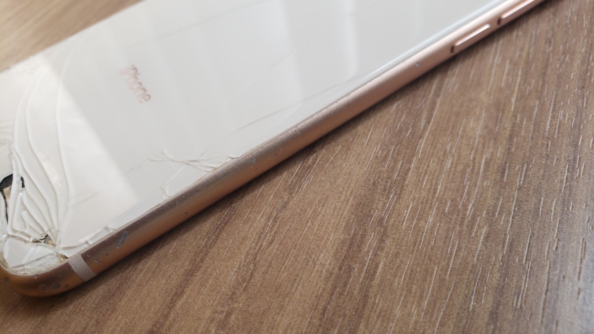 iPhone 8 ios 11.2.1 訳あり simfree 当日発送 6