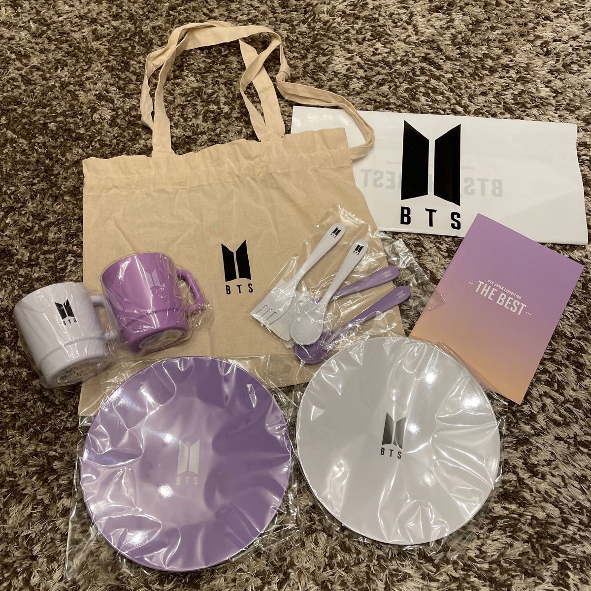 Paypayフリマ Bts ーthe Bestー 展示会 ホームリビングセット 大阪会場限定カラーset 公式 Japan Exhibition Paypayフリマ Bts ーthe Bestー 展示会 ホームリビングセット 大阪会場限定カラーset 公式 Japan Exhibition